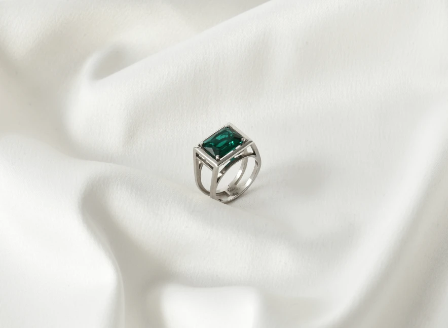 Մատանի հմայք